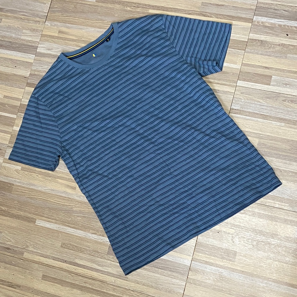 NWOT LARSSON & Co short sleeve tee shirt size men’s small